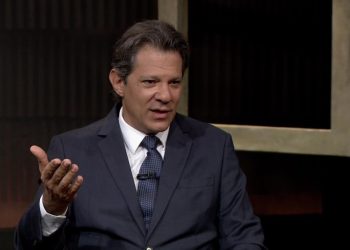 Justiça condena Haddad a 4 anos de prisão em regime semiaberto por crime de caixa dois na eleição municipal