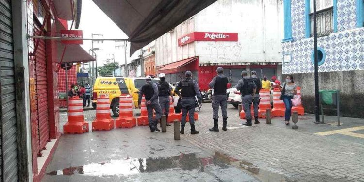 O Governo do Estado do Maranhão interditou a Rua Grande nesta quinta-feira, 30 de abril.