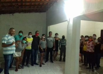 Professor Edimilson Carneiro, pré-candidato a vereador por Paço do Lumiar demostra força no Residencial Lima Verde e Safira.