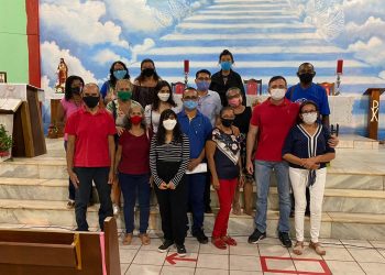 Amigos e apoiadores do professor Edmilson Carneiro promoveram Missa em Ação de Graça como lançamento de sua pré-campanha a vereador de Paço do Lumiar – MA.