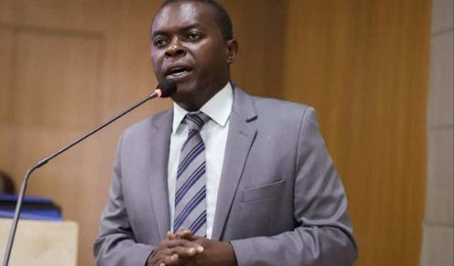 Batista Matos, Vereador de São Luís, morre por complicações da Covid-19.