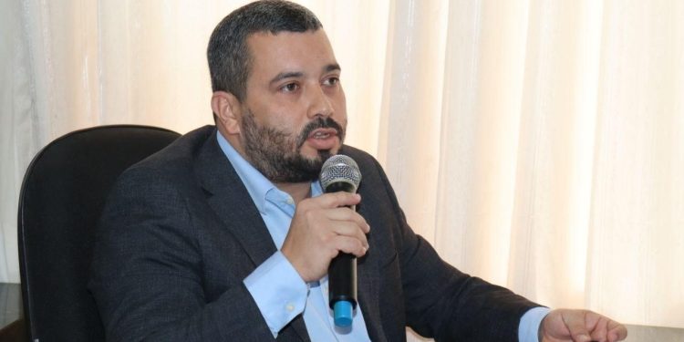 Vereador de Paço do Lumiar é alvo de operação da polícia civil.