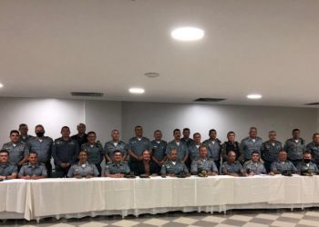 Coronel Leite, secretário de segurança, reúne- se com alto comando da PM para traçar estratégias de segurança
