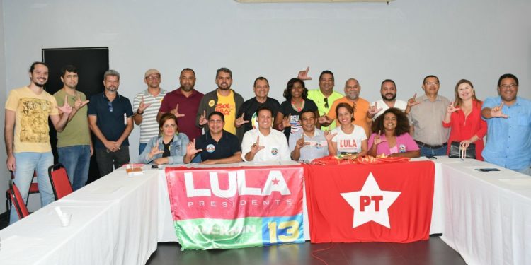 Enilton Rodrigues, participou de reunião com demais presidentes de partidos que estão com Lula no Maranhão