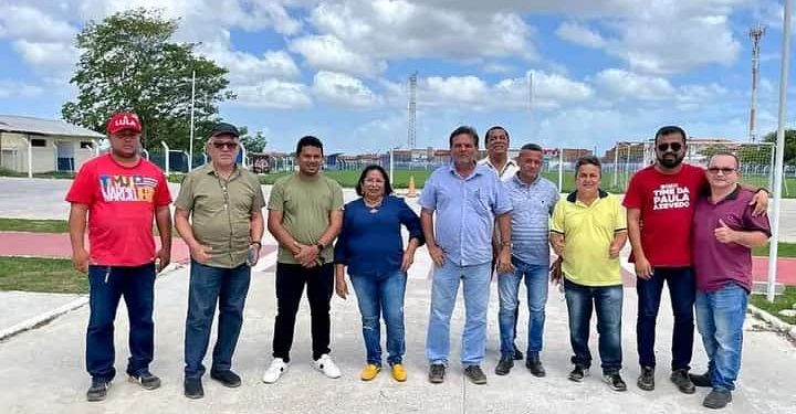 Paula Azevedo e equipe técnica visita obras em Paço do Lumiar