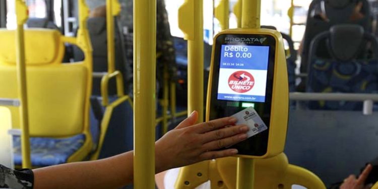 Prefeito de São Luís, Eduardo Braide, anuncia aumento de Tarifa dos ônibus em São Luís