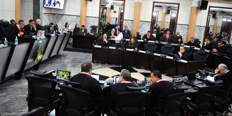 TJMA escolhe advogados (as) para listas tríplices de membros titulares do TRE/MA