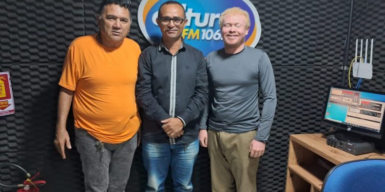 Sargento Edmilson Pré-candidato à Prefeitura de Paço concedeu entrevista na Rádio Cultura FM 106.3