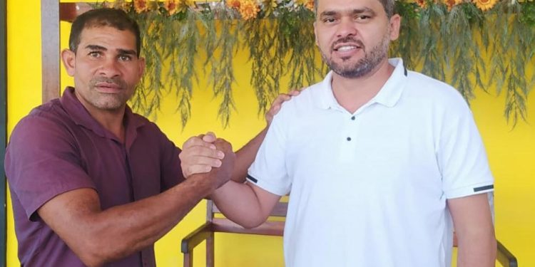 Professor Sikeira, é o pré-candidato a prefeito de Vargem Grande, pela federação PSOL/Rede