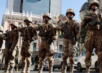 Tentativa de Golpe na Bolívia, Presidente Luís Arce Nomeia Novo Comando Militar