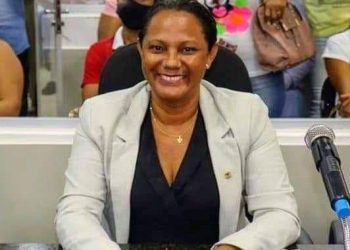 Ana Lúcia desponta como favorita de Fred Campos para presidir a Câmara Municipal em 2025