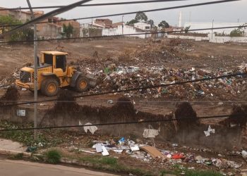 Vereador Paulinho Lima Verde Atua em seu Primeiro Dia de Mandato e Remove Lixão na MA-201