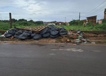 Presente de Grego: Prefeitura de Paço do Lumiar limpa ruas do Safira, mas deixa lixo espalhado e revolta moradores