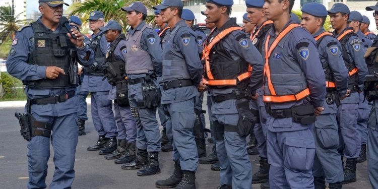 Governo do Maranhão regulamenta promoções de militares na passagem para a reserva