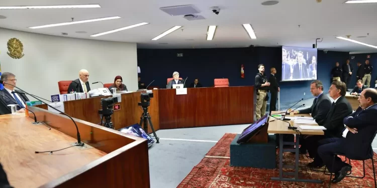 STF reforça segurança com drones e barreiras para julgamento de Bolsonaro