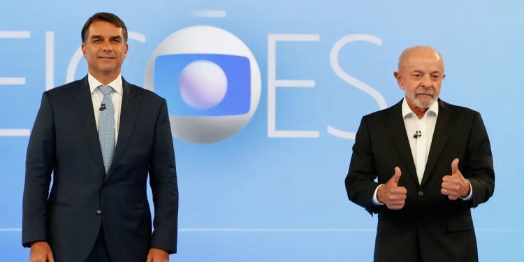 Lula e Flávio Bolsonaro trocam acusações e debatem propostas em encontro na TV Globo